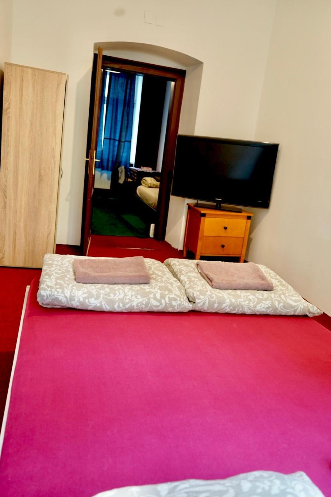 Volkstheater Apartment. Viena Exterior foto
